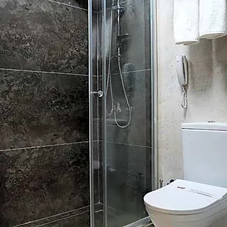 Dafne Otel 3*